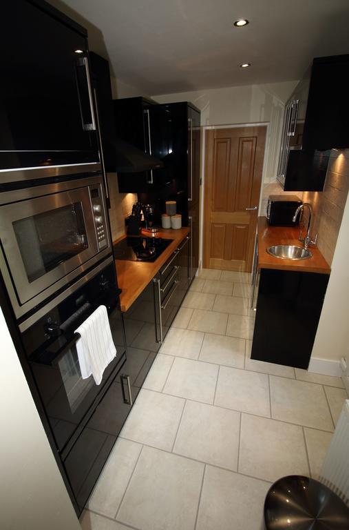 Apartment A Абердин Экстерьер фото